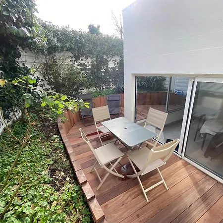 Renove Avec Terrasse, A 100m De La A Arcachon, Parking Prive Inclus - Fr-1-374-99 * Arcachon